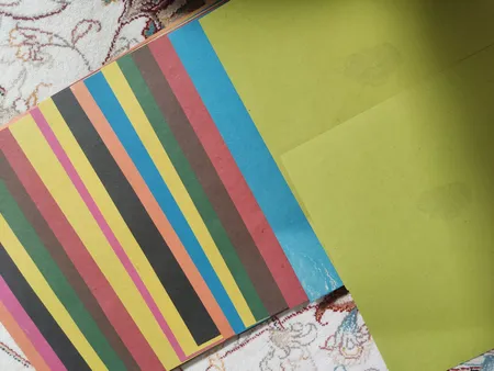 مقوا رنگی سایز ۳۴×۲۴ بسته ۲۰ عددی (۱۰ رنگ از هر کدام ۲ عدد)