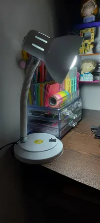 چراغ مطالعه کد R771