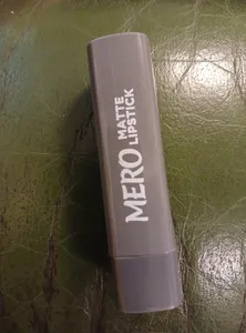 تجریه خرید رژ لب جامد مرو مدل Ebony شماره 00