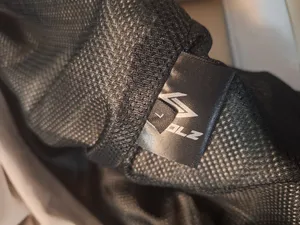 تجریه خرید کاپشن ورزشی مردانه مدل گورتکس ضد آب استولز