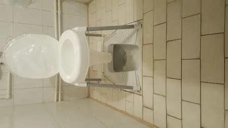 توالت فرنگی ناصر پلاستیک مدل MD1450