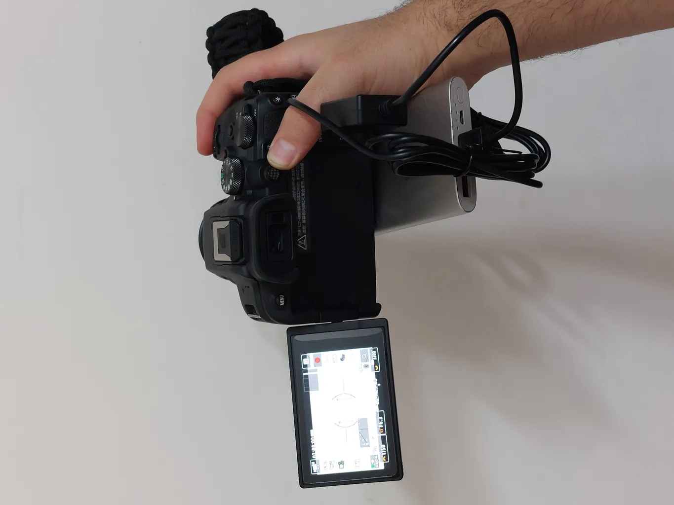 شارژر باتری دوربین مدل برق مستقیم LP-E17 کد 17