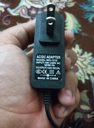 آداپتور 12 ولت 1 آمپر کد 1210