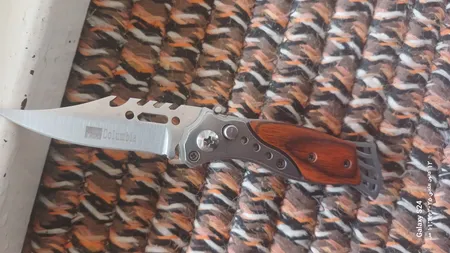 چاقو سفری مدل Cm.mahimini