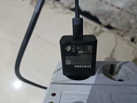شارژر دیواری 45 وات سامسونگ مدل EP-T4510 به همراه کابل تبدیل USB-C