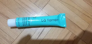 تجریه خرید کرم ترمیم کننده پوست لافارر مدل سوکرانیکا حجم 30 میلی لیتر