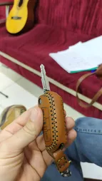 جاسوئیچی خودرو چرم طبیعی کد ct-563 مناسب برای MWM X22 ,X33 ام وی ام (عرضه کالا)