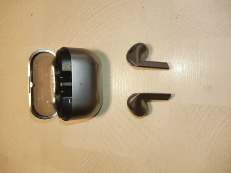 هدفون بلوتوثی سامسونگ مدل Galaxy Buds3