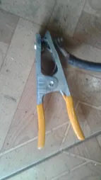 گیره اتصال به زمین جوشکاری وینر مدل W-007 ظرفیت 300 آمپر