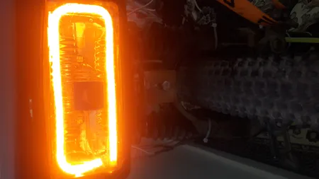 ریسه نئون فلکسی مدل v12 طول 50 سانتی متر