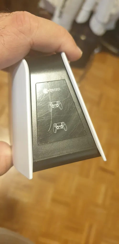 پایه شارژر دسته بازی پلی استیشن 5 کوتتسی مدل 95023