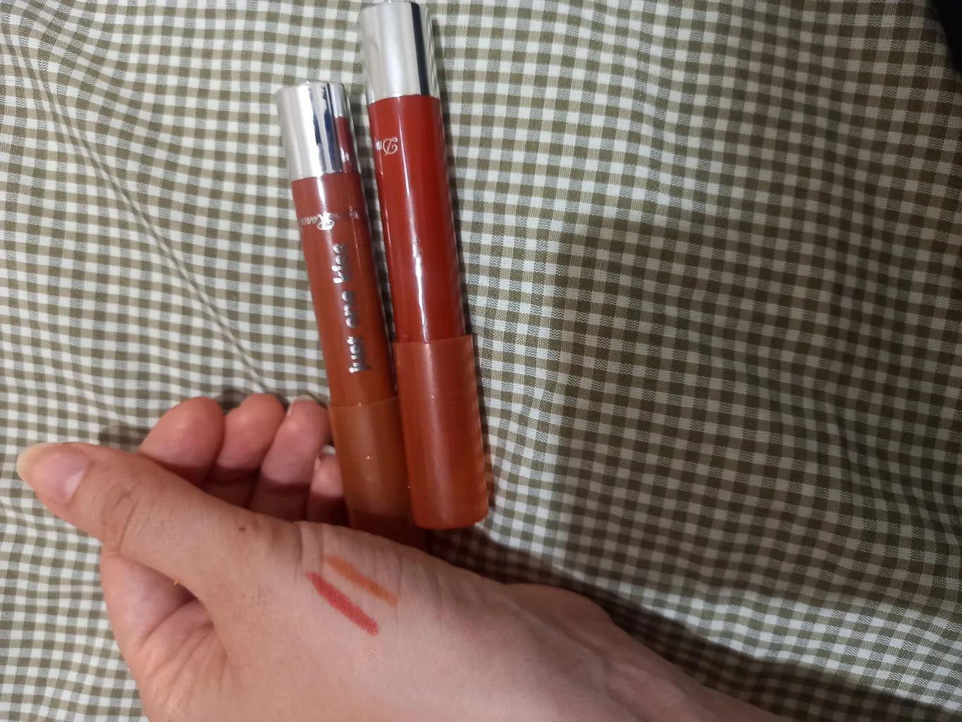 رژ لب مدادی دراگون رانی مدل هندوانه شماره E مجموعه 2 عددی