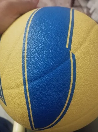 توپ والیبال بتا مدل PVBR5-MKS سایز 5