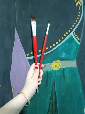 قلم مو زبان گربه ای خرم شماره 4 کد 757