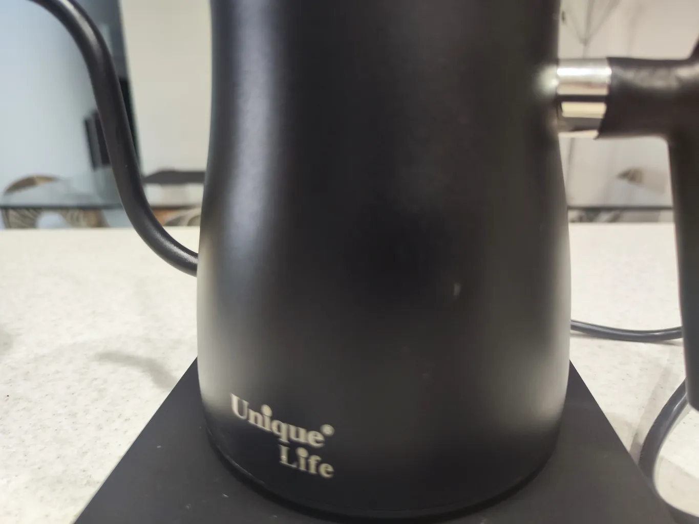 کتری برقی یونیک لایف مدل UL -662