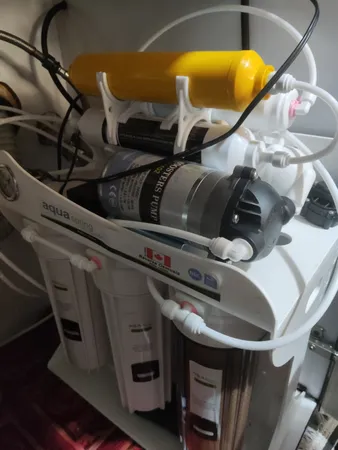 دستگاه تصفیه کننده آب آکوآ اسپرینگ مدل NF - SF4200 به همراه فیلتر تصفیه آب مجموعه 4 عددی