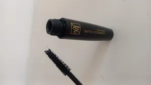 تجریه خرید ریمل حجم دهنده مای سری Black Diamond مدل Luxurious