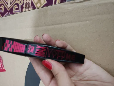 ریمل حجم دهنده مکس مدل ولوم