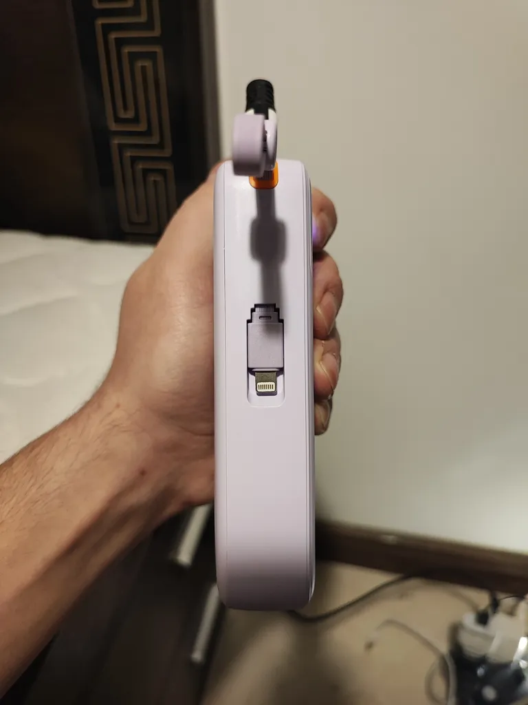 پاوربانک اِیزن پلاس مدل EP-18 ظرفیت 20000 میلی آمپر ساعت