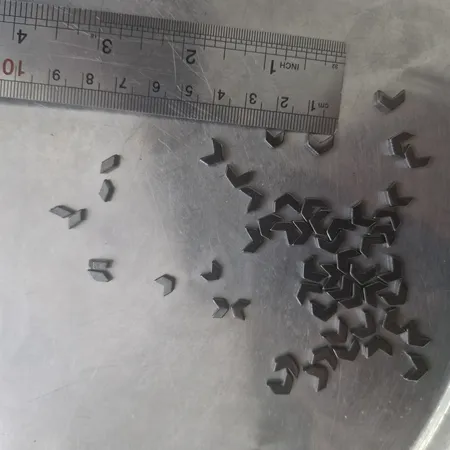 ریسه سنگ حدید کد 2