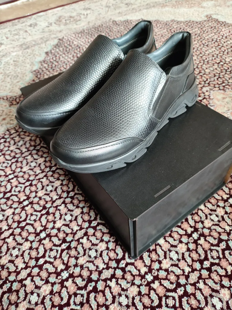 کفش روزمره زنانه چرم آراهمراه مدل ARAHA47