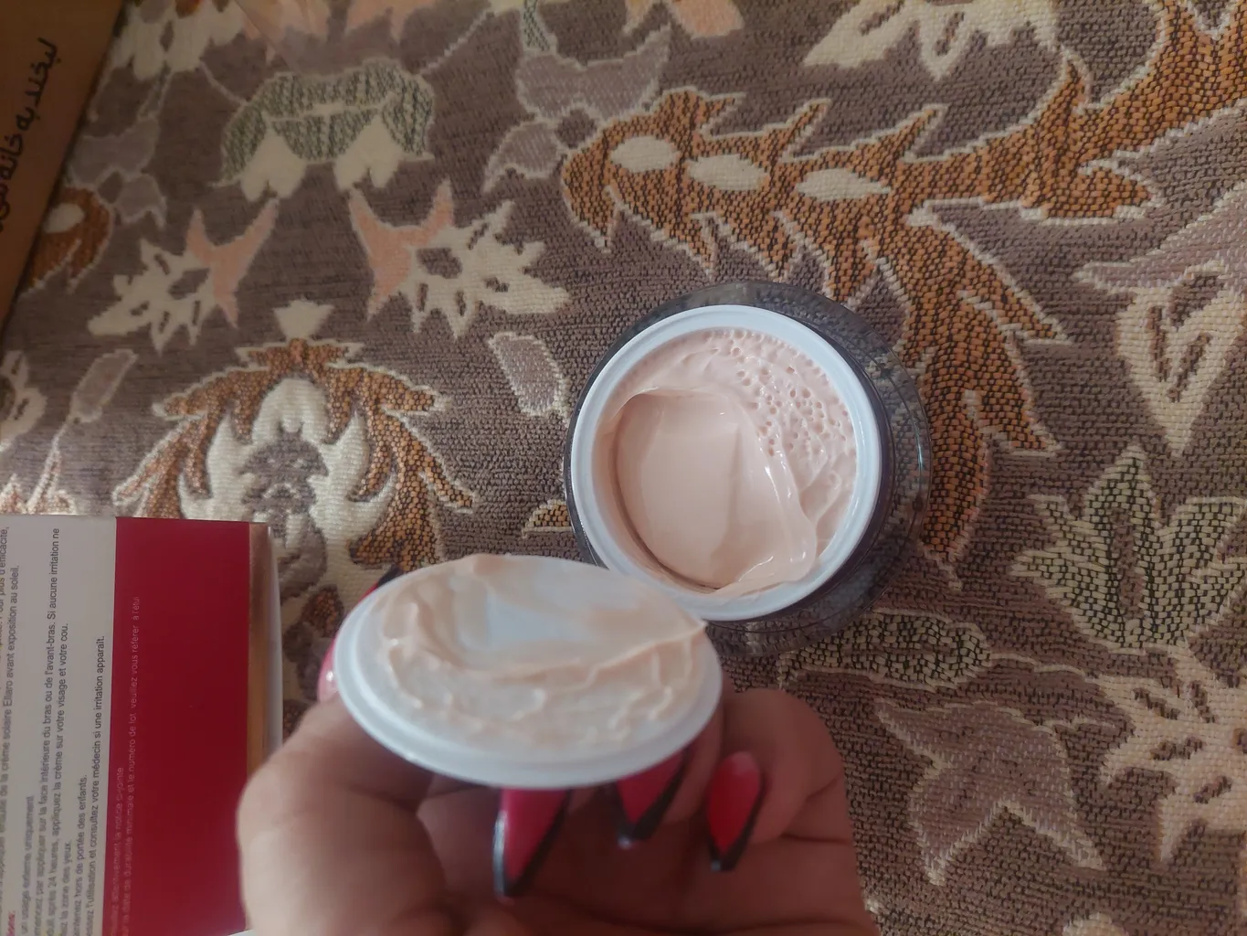 کرم ضد چروک و لیفتینگ قوی الارو مدل Liftante Anti Age تحت لیسانس حجم 50 میلی لیتر