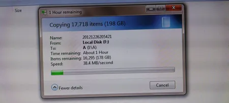 هارد اکسترنال توشیبا مدل CANVIO FLEX ظرفیت چهار ترابایت دارای رابط USB Type-A 3.2