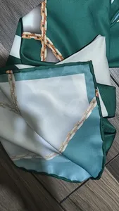 تجریه خرید روسری زنانه آنالیا مدل ابریشم کد ana-6021