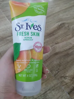 اسکراب لایه بردار پوست اس تی.ایوز مدل Fresc Skin Apricot وزن 170 گرم
