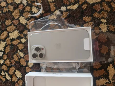 گوشی موبایل اپل مدل iPhone 16 Pro Max ZAA دو سیم کارت ظرفیت 512 گیگابایت و رم 8 گیگابایت