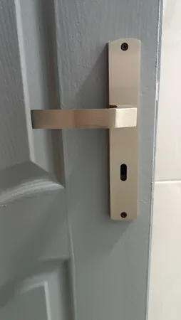 دستگیره در دستگیره ایران مدل 1311 بسته دو عددی