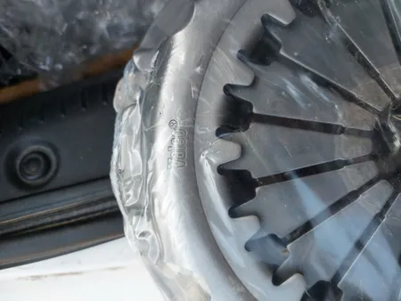 کیت کلاچ والئو مدل 828426 مناسب برای کوئیک