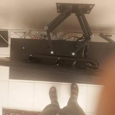 پایه دیواری تلویزیون کاردو مدل A8 مناسب برای تلوزیون 43 تا 60 اینچ