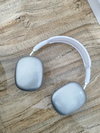 هدفون بلوتوثی مدل P9