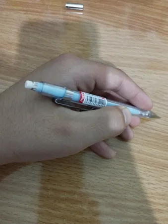 مداد نوکی پنتر مدل Glass قطر نوشتاری 0.7 میلی متر