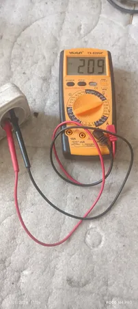 مولتی متر یاکسون مدل +YX-9205A