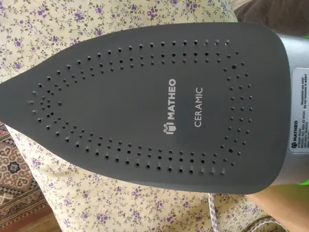 اتو بخار متئو مدل MSI 22