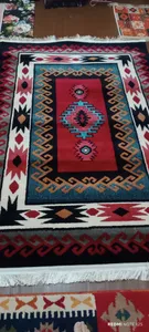 تجریه خرید فرش ماشینی سهند کد P631.BJ زمینه لاکی