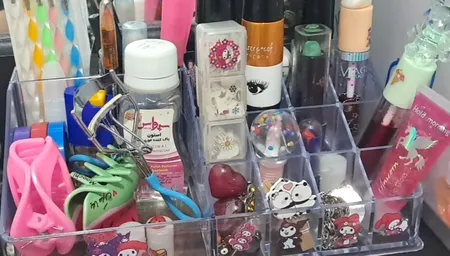 استند لوازم آرایشی مدل Ro011