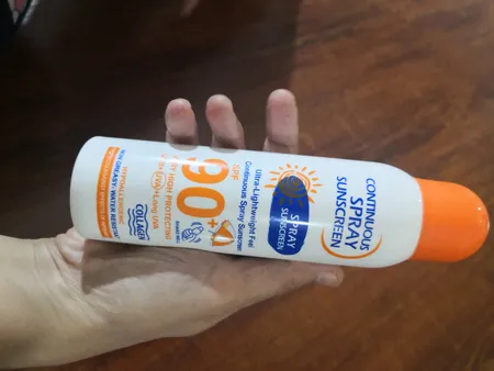 اسپری ضدآفتاب وکالی مدل 90، حجم 230 میلی‌لیتر