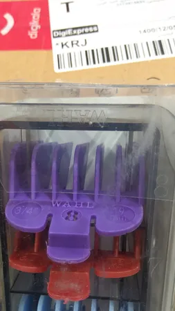 شانه ماشین اصلاح وال مدل 01 مجموعه 8 عددی