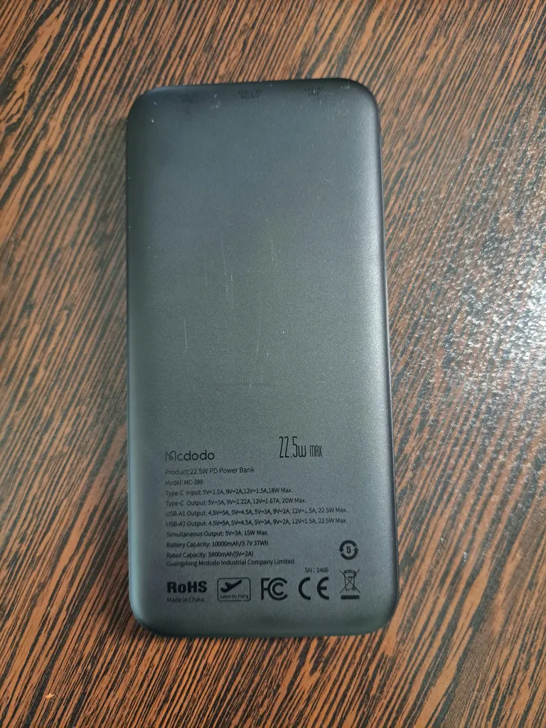 پاوربانک مک دودو مدل MC-388 ظرفیت 10000 میلی آمپر ساعت