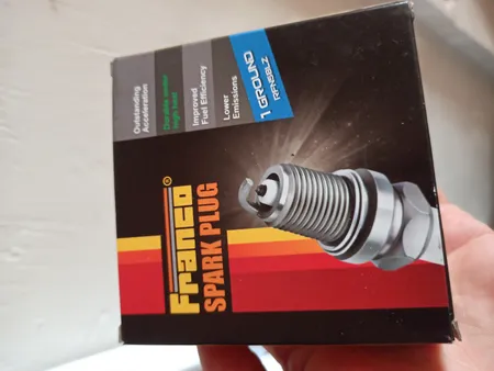 شمع خودرو فرانکو مدل RFN58LZ بسته 4 عددی