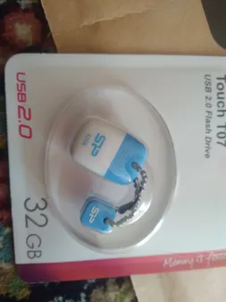 فلش مموری سیلیکون پاور مدل Touch T07 ظرفیت 32 گیگابایت