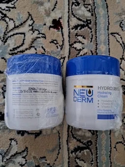 کرم مرطوب‌کننده نئودرم مدل Hydrosense حجم 150 میلی‌لیتر