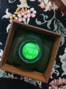 تجریه خرید ساعت مچی دیجیتال اسکمی مدل A-1251