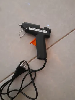 دستگاه چسب تفنگی جانسون مدل FL-138B به همراه یک عدد چسب حرارتی جانسون بصورت رایگان