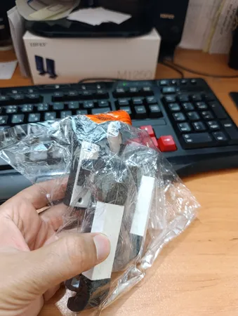 دستگیره در پنجره مدل UPVC-1207 کد 12