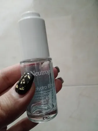 سرم آبرسان نوتروژینا مدل Boost حجم 15 میلی لیتر