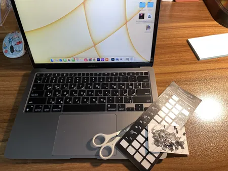 برچسب حروف فارسی کیبورد طرح مات به همراه محافظ کیبورد مناسب برای لپ تاپ 15.6 اینچ